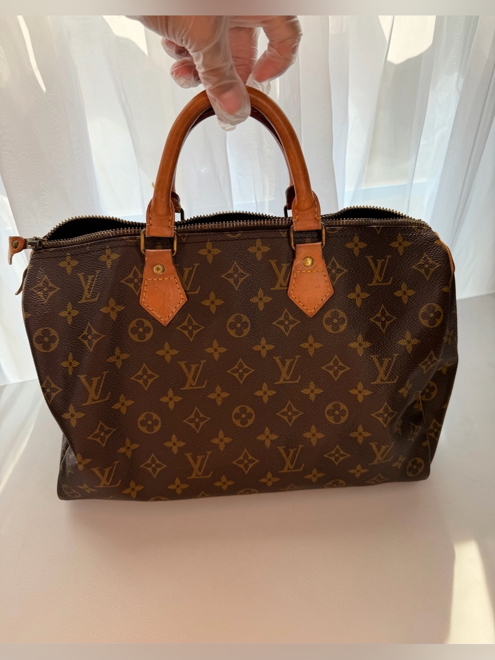 Vintage Louis Vuitton Speedy 35 - Picture 2 of 11